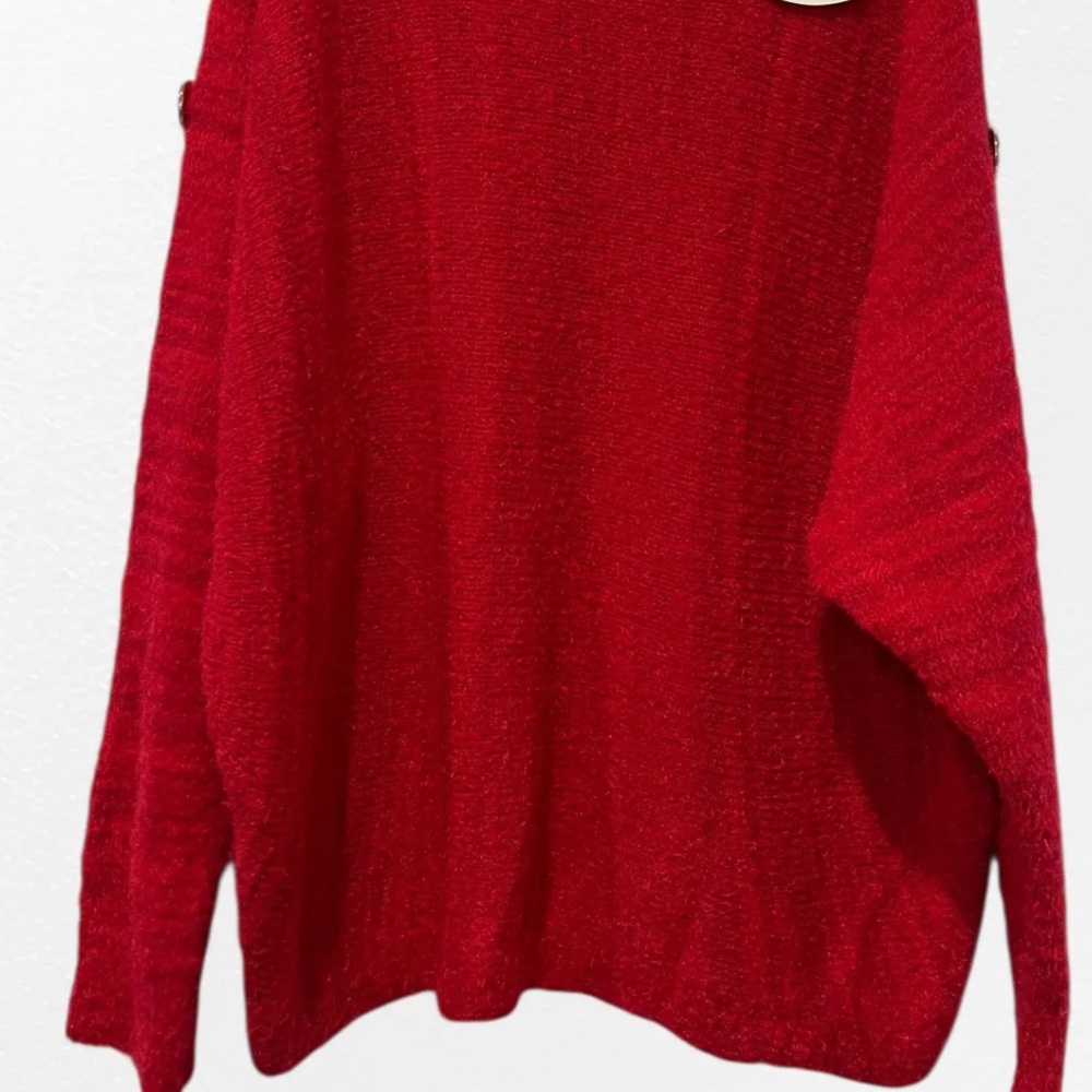MADE IN ITALY Elegant Beige Sweater with Button Accents - Picture 7 of 7